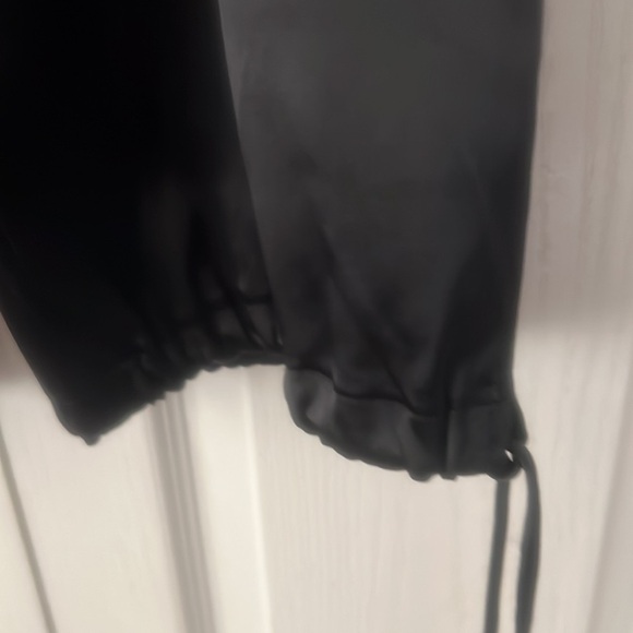 Black, satin cropped pants. - Picture 4 of 10